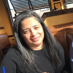 Meet your Posher, Julia